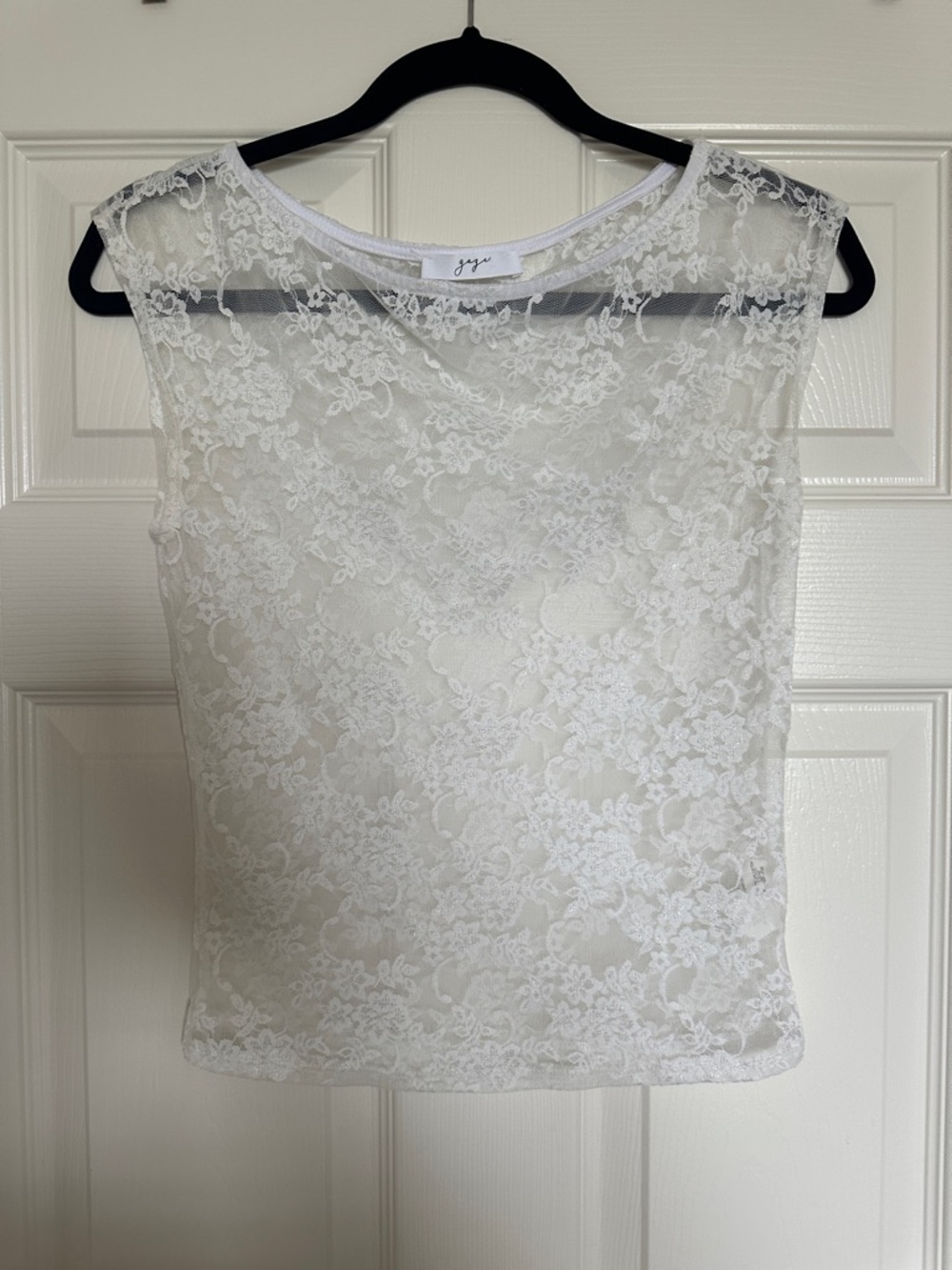 gaze White Floral Lace Top